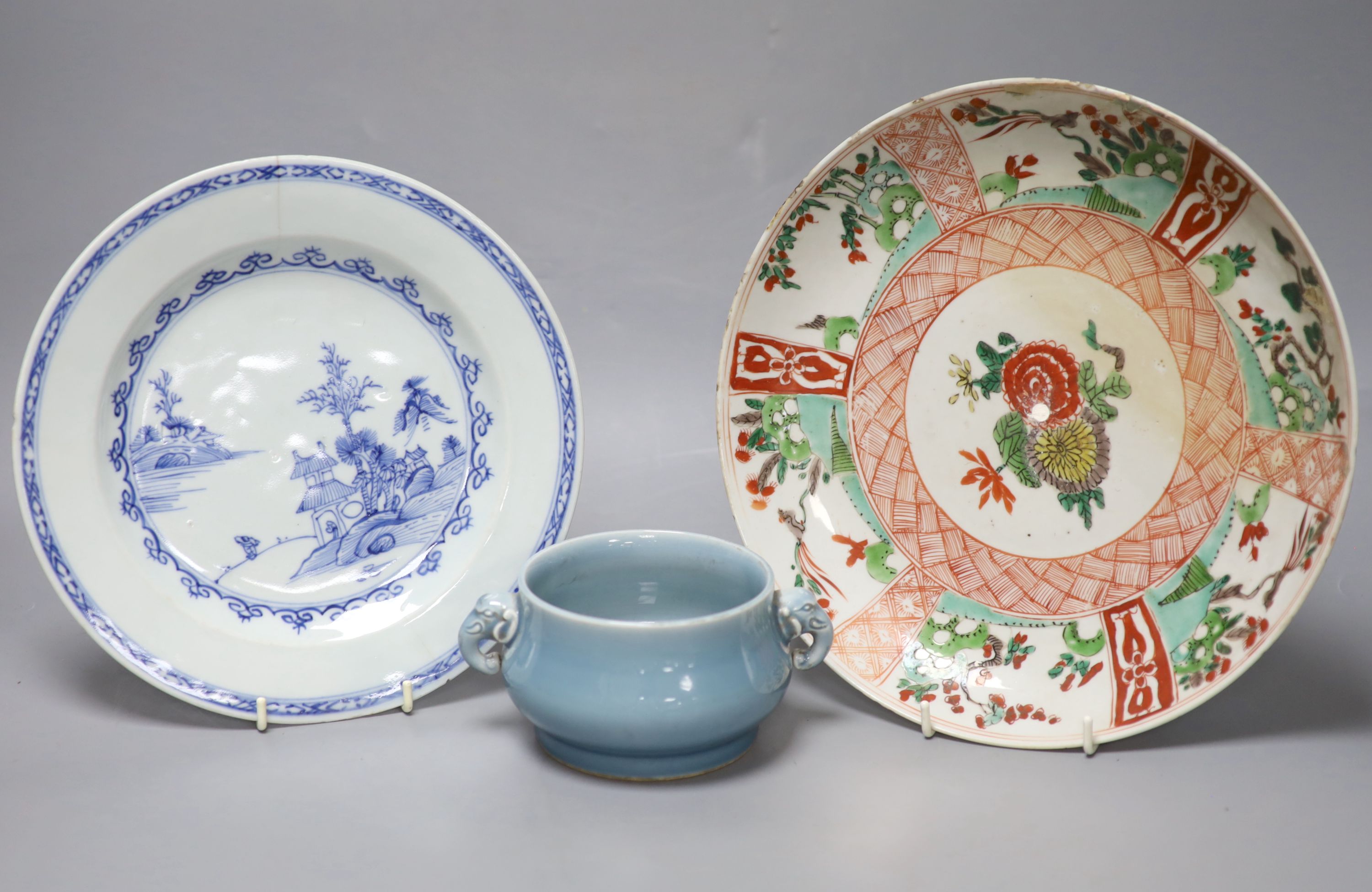 A Chinese Kangxi famille verte dish, 26.5cm, a Chinese blue and white plate and a blue glazed censer, inscribed